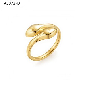 Beveled Band Ring