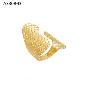 Curved Bar Ring