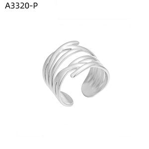 Petite Signet Ring