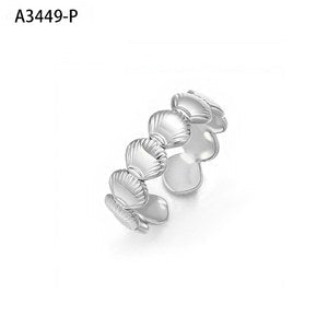 Ridged Signet Ring